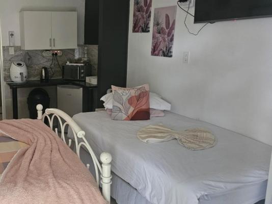 The Haven: Make our Home your Home Guesthouse - 287693