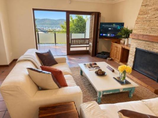 Eco Haven - Views Solar and Water - Living Room
