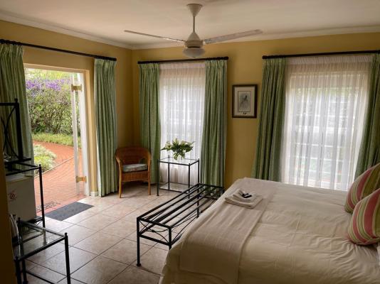 Room image 6