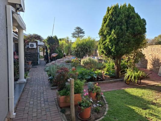 GerSan Oasis Guesthouse - 287913