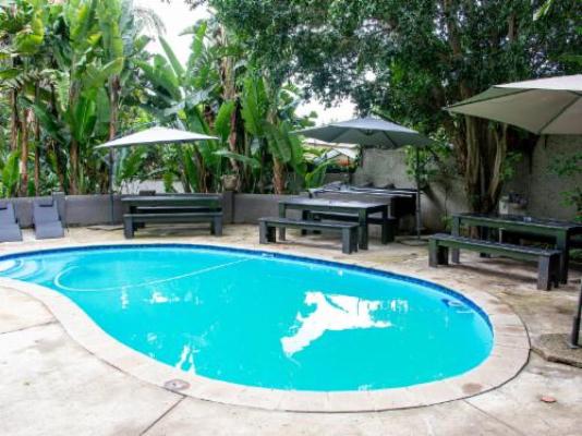 Muckleneuk Manor B&B - Swimming pool