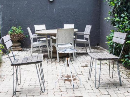 Muckleneuk Manor B&B - Patio