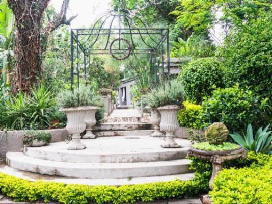 Muckleneuk Manor B&B - Garden