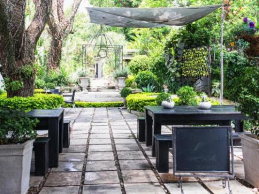 Muckleneuk Manor B&B - Patio