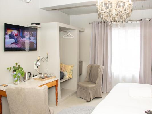 Room image 7