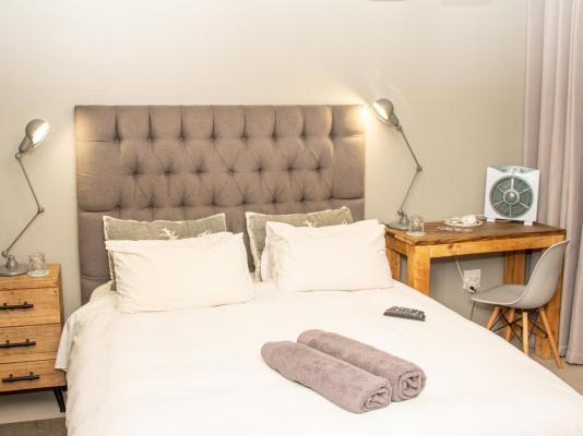Muckleneuk Manor B&B - 288035