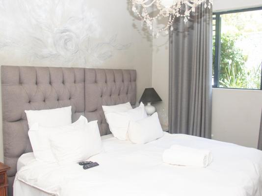 Muckleneuk Manor B&B - 288041