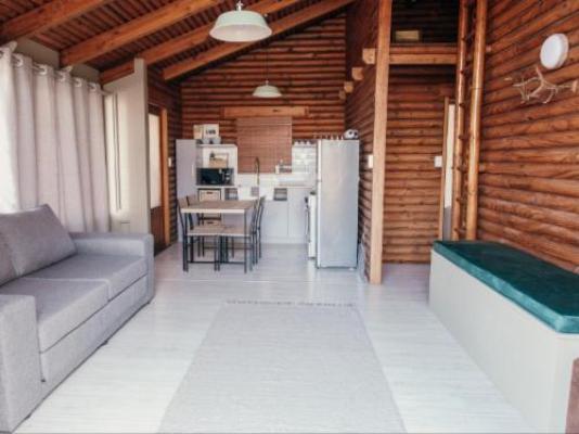 Riverside Self Catering Cabin - Living Room