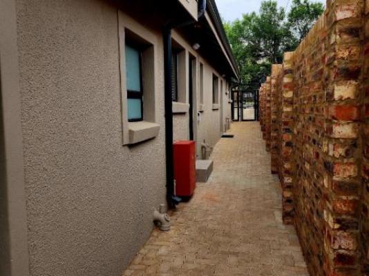 80 on Thabo - Property / Building