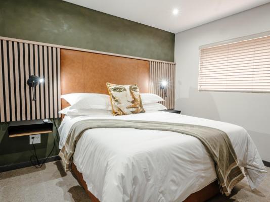 Room image 3