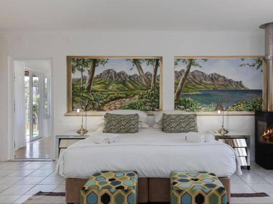 Room image 7