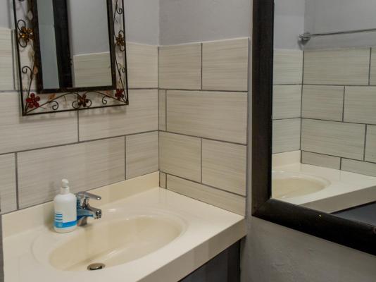 Room image 2