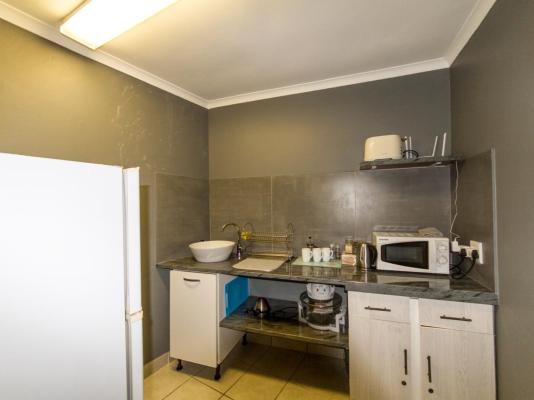 Room image 6