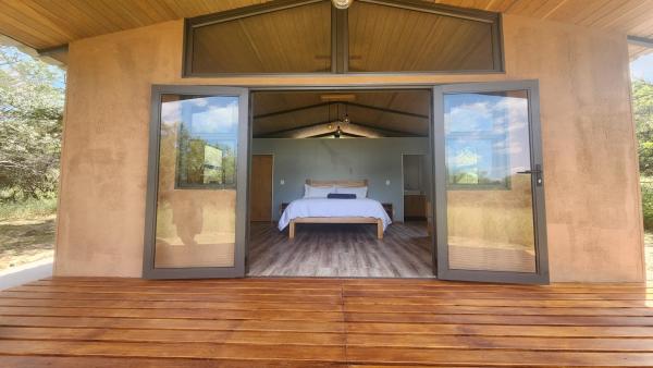 Room image 1