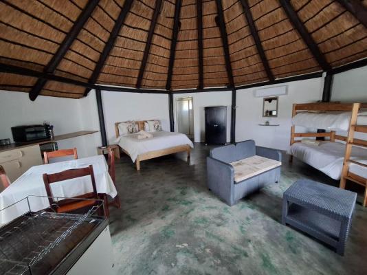 Room image 11