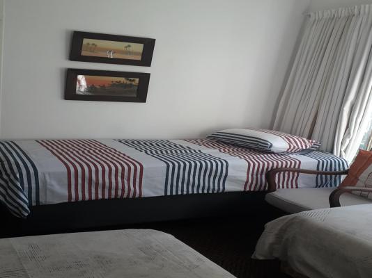 Room image 5
