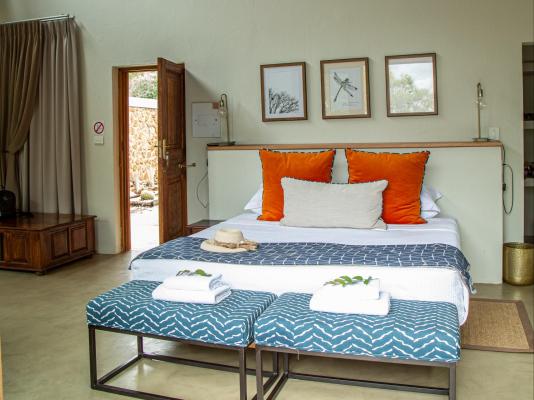 Room image 2