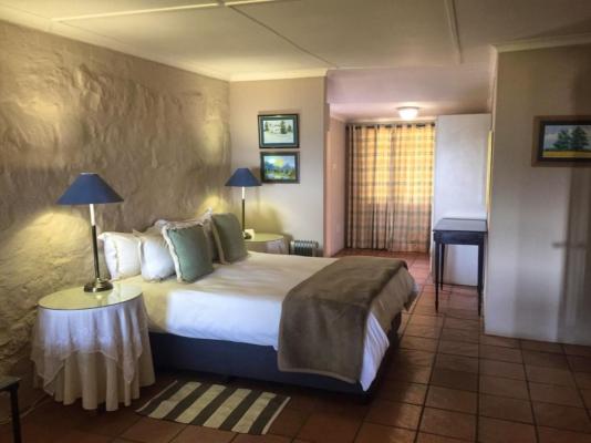 Room image 5