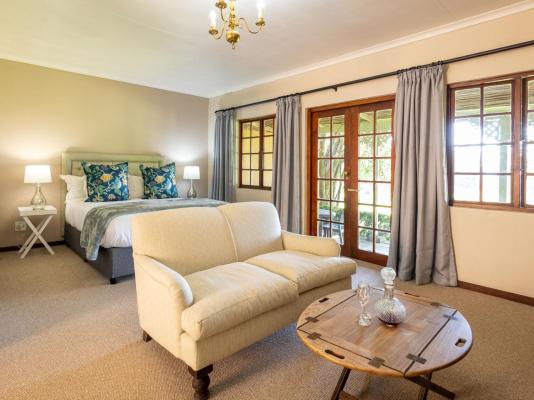 Halliwell Country Inn - 289286