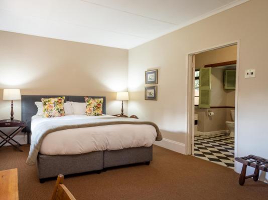 Room image 1