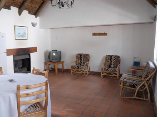 Room image 3