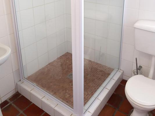 Room image 2