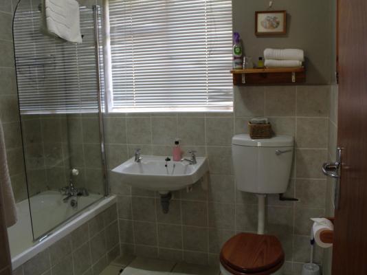 Blommenberg Guest House - 289377