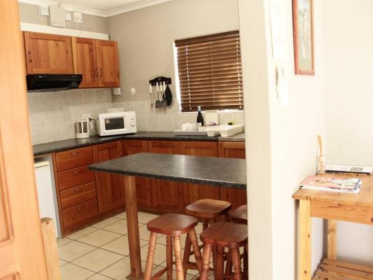 Room image 4