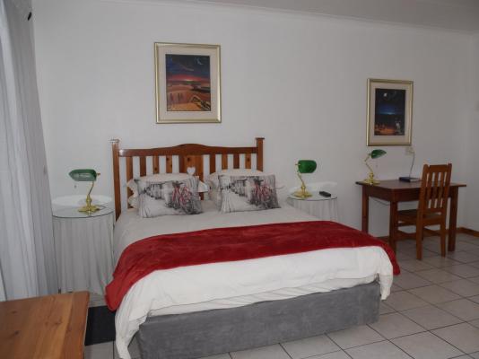 Blommenberg Guest House - 289387