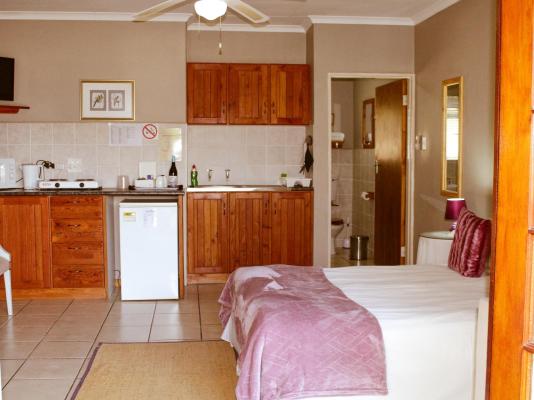 Room image 3