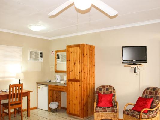 Blommenberg Guest House - 289411