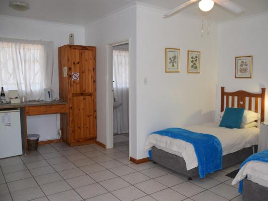 Room image 1