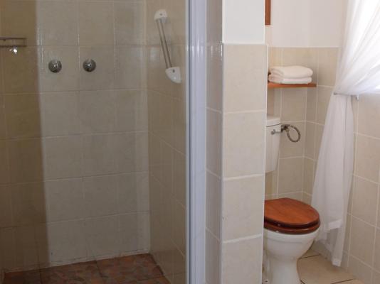 Room image 4