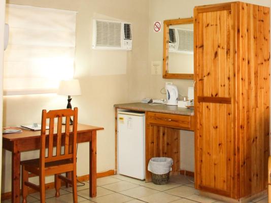 Room image 7