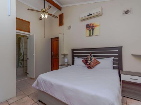 Jessica's Self Catering - 289510