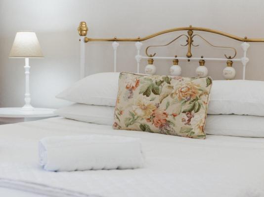 Room image 7