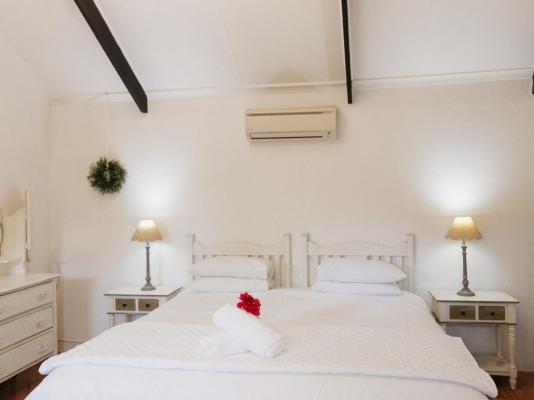 Room image 1