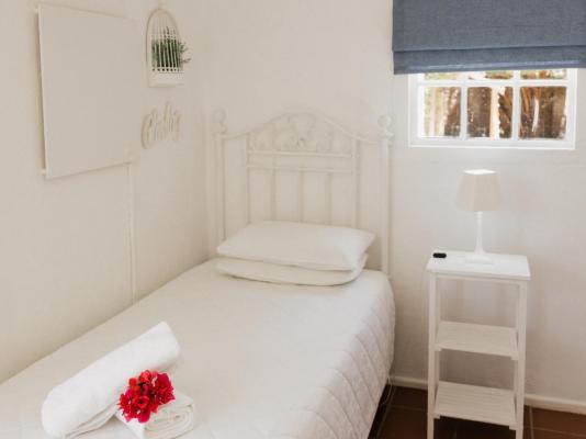 Room image 6