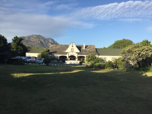 Somerset Guest Lodge - 289564