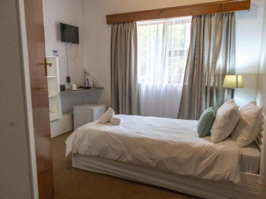 Somerset Guest Lodge - 289575