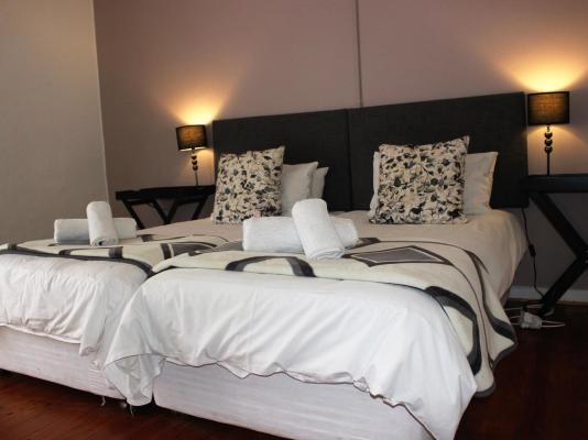 Somerset Guest Lodge - 289599