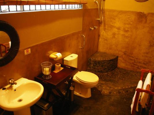 Room image 1