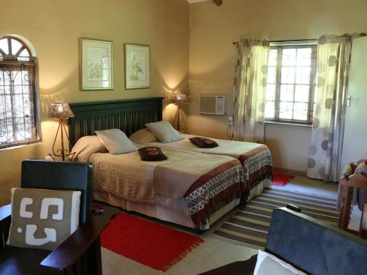 Room image 3