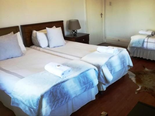 Room image 1