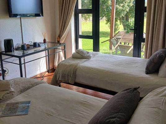 Room image 2