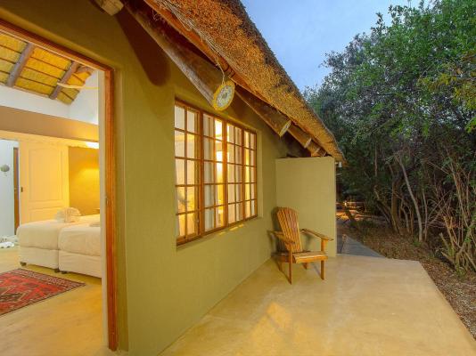 Room image 4