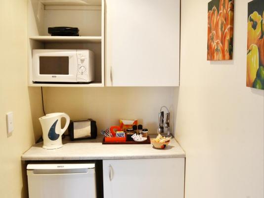 Room image 5