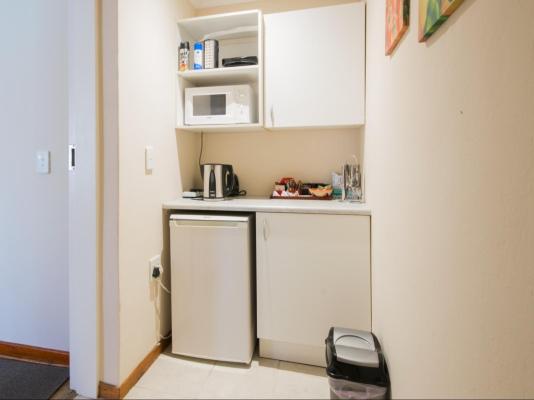 Room image 6