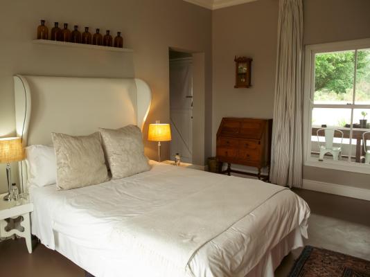 Room image 15