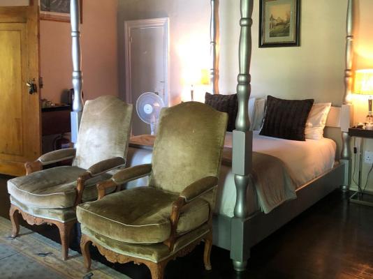 Room image 3